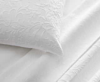 White Majestic Queen Coverlet