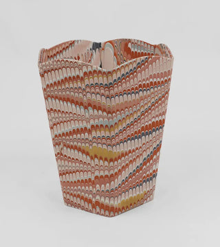 Marbled Scalloped Collapsible Basket